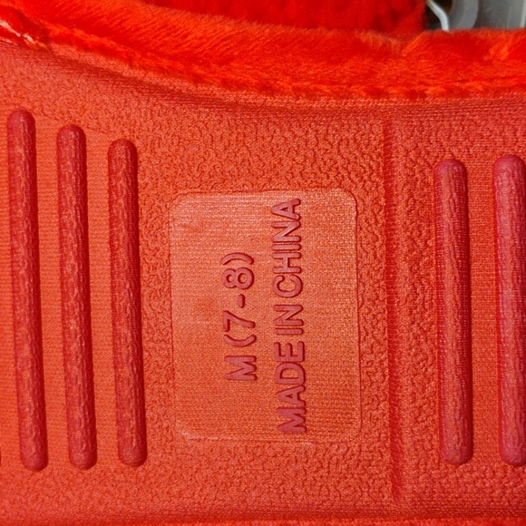 Wondershop Women's Cozy Fleece Christmas Slippers Merry & Bright Size Medium 7/8 - Picture 4 of 4